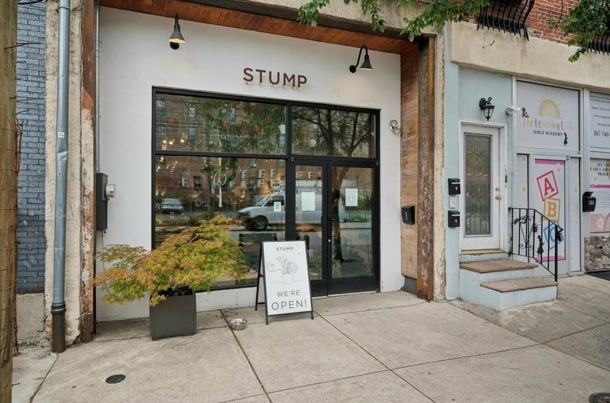 956 N 2nd St, Philadelphia, PA for sale - Primary Photo - Image 1 of 1