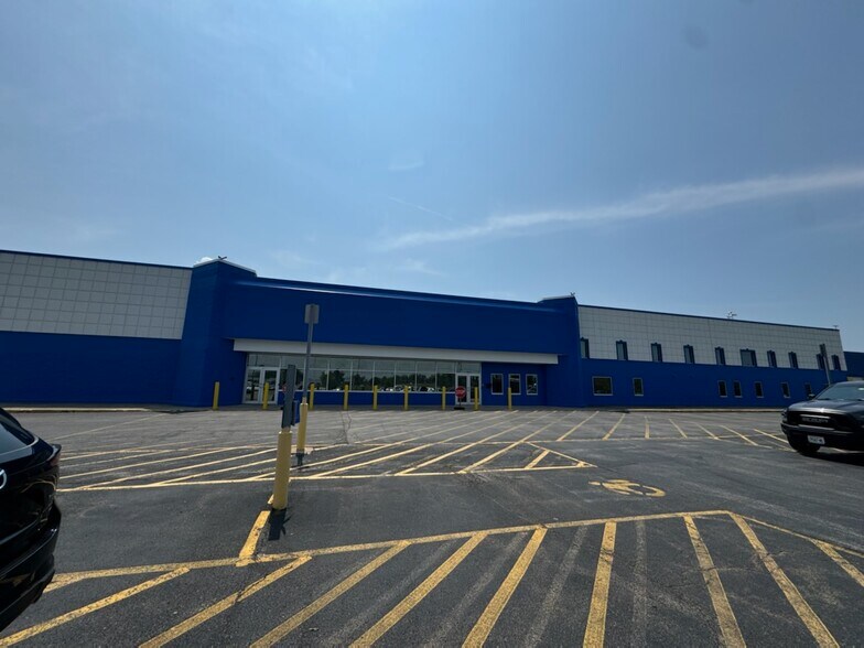 4255 McKinley Pky, Hamburg, NY à louer - Photo du bâtiment - Image 3 de 11