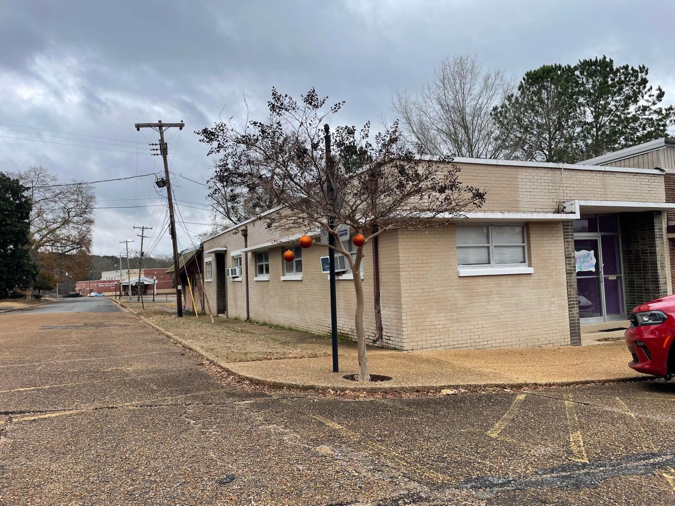 110 E Court Ave, Mendenhall, MS for sale Primary Photo- Image 1 of 1