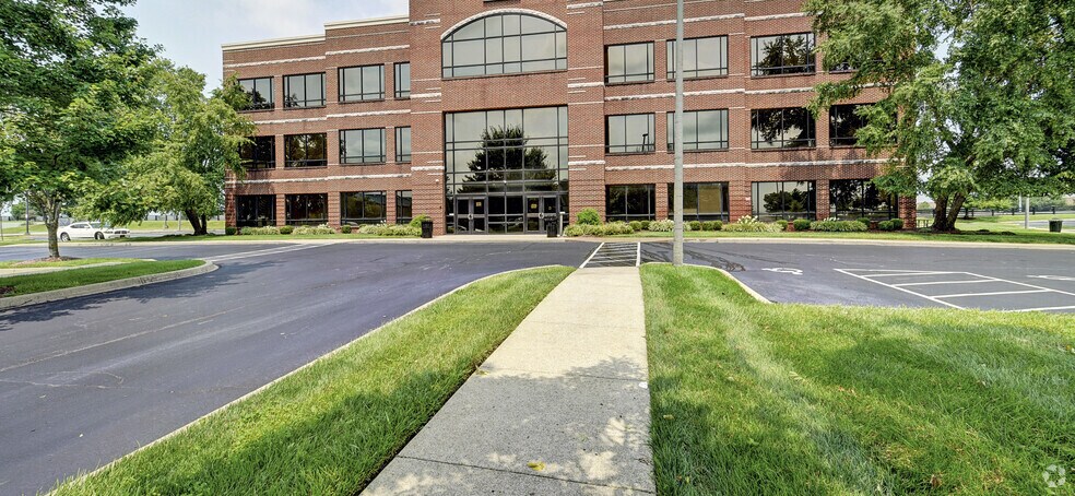 1500 Alliant Ave, Louisville, KY à vendre - Photo du bâtiment - Image 2 de 21