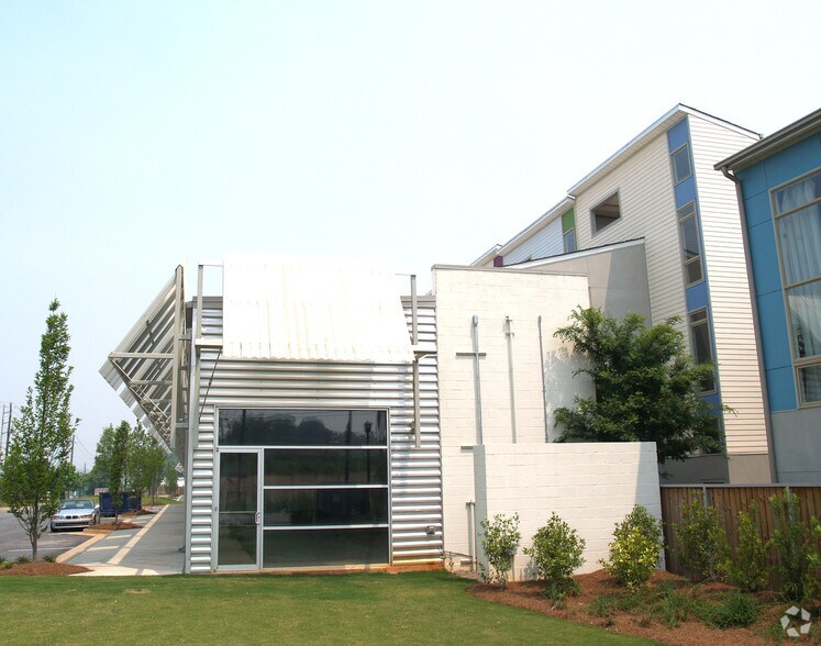 1331 Marietta Blvd NW, Atlanta, GA à vendre - Photo du bâtiment - Image 3 de 36