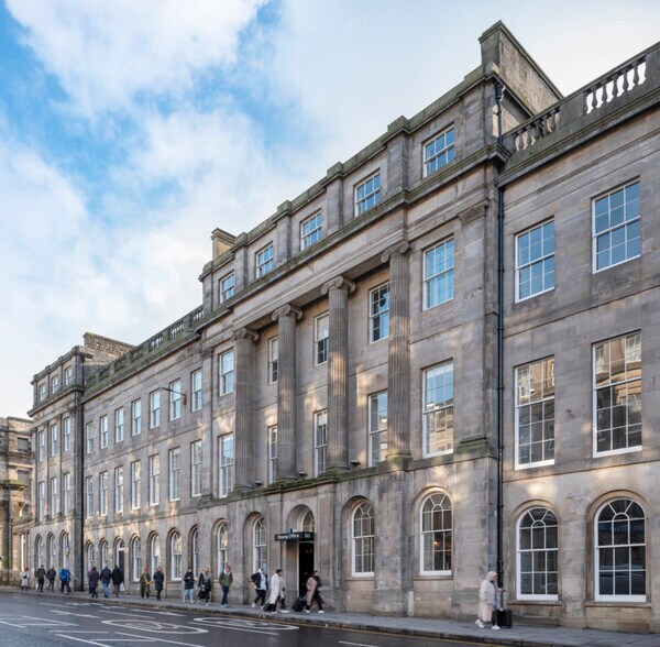 10-14 Waterloo Pl, Edinburgh à vendre - Photo du bâtiment - Image 2 de 7