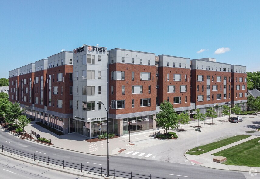 720 Northwestern Ave, West Lafayette, IN à louer - Photo du bâtiment - Image 2 de 6