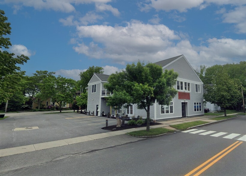 85 E St, South Portland, ME for lease - Primary Photo - Image 1 of 25