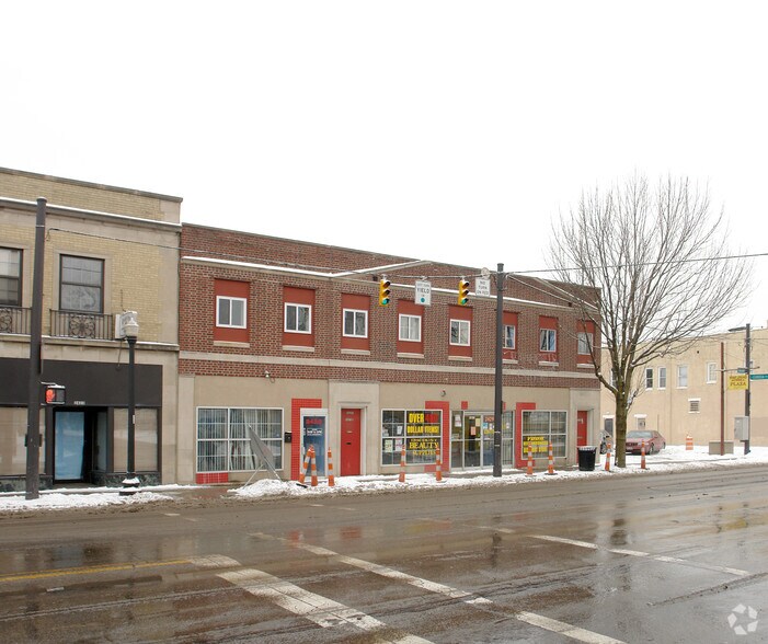 2425-2429 W Broad St, Columbus, OH à vendre - Photo du bâtiment - Image 2 de 29