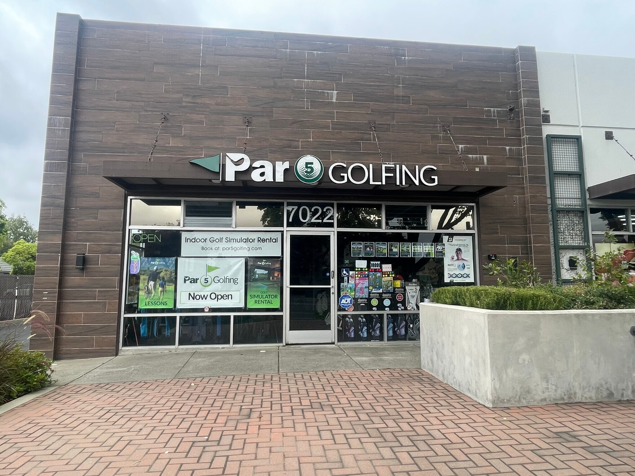 7022-7046 Village Pky, Dublin, CA à louer Photo du bâtiment- Image 1 de 6