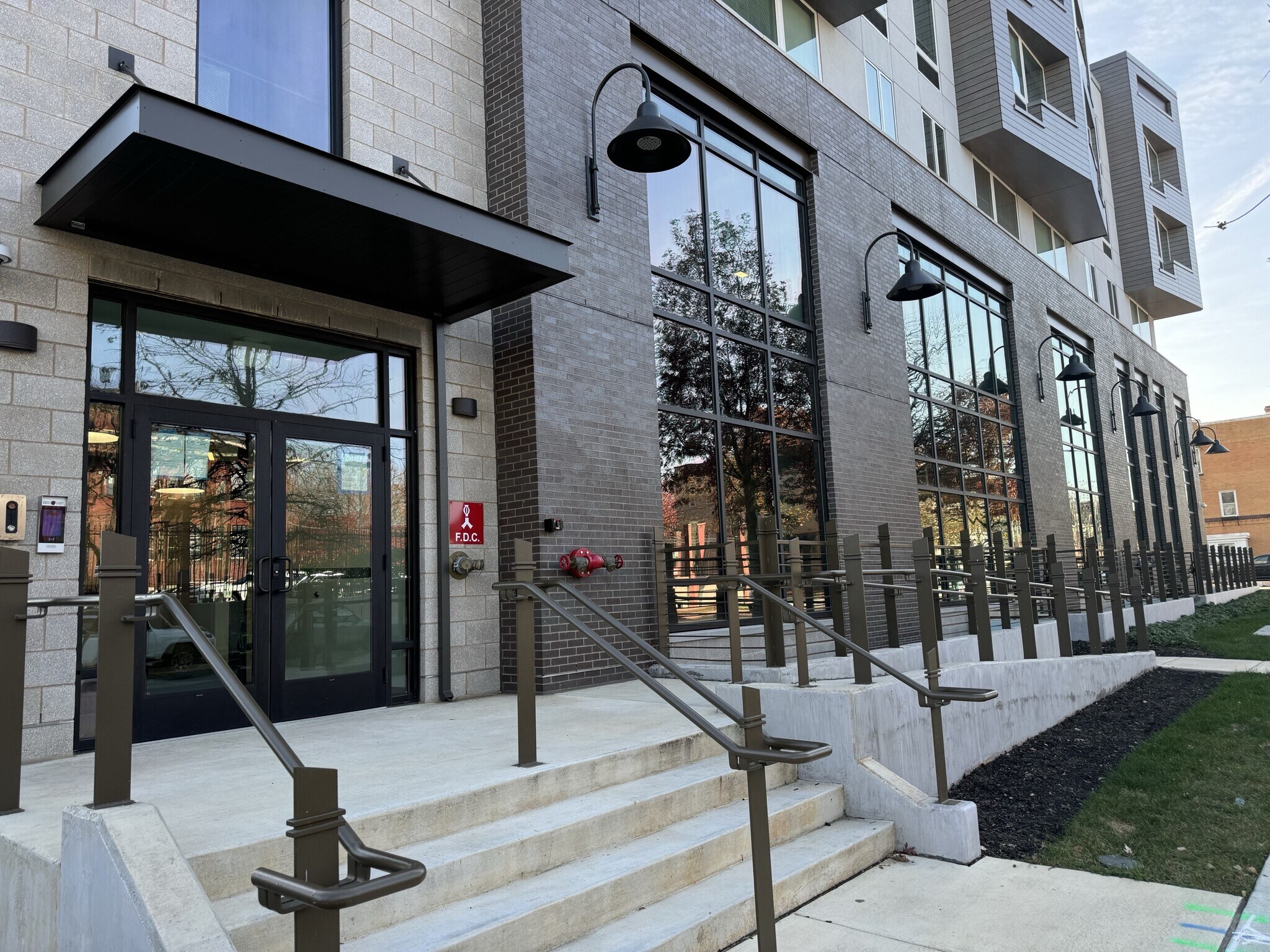 101 Q St NE, Washington, DC for lease Building Photo- Image 1 of 3