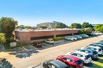 1701-1801 Gateway Blvd, Richardson, TX for lease Interior Photo- Image 2 of 6