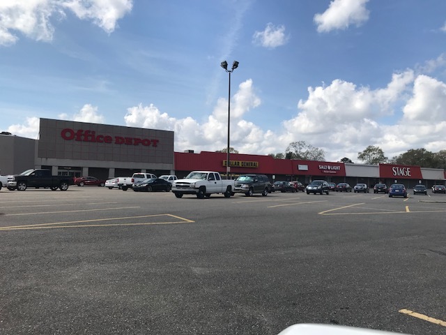 703 N Airline Hwy, Gonzales, LA for sale - Building Photo - Image 1 of 1