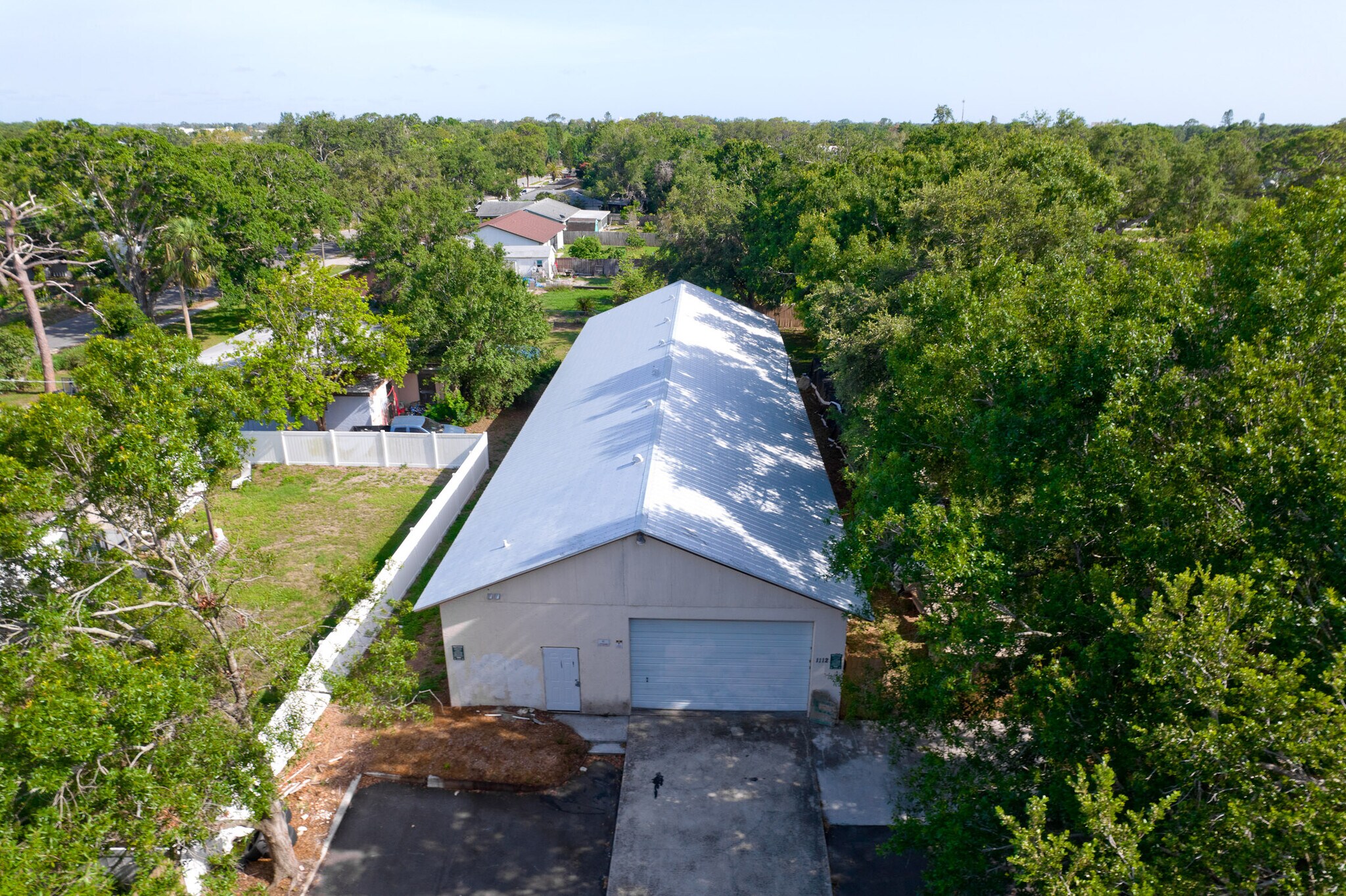 1112 Whitfield Ave, Sarasota, FL à louer Photo du bâtiment- Image 1 de 3