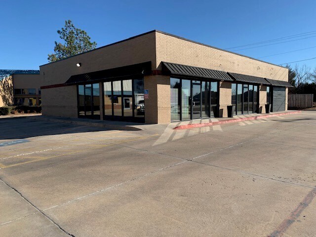 5104 S Sooner Rd, Oklahoma City, OK à louer - Photo du bâtiment - Image 2 de 2