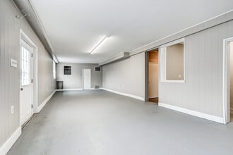 9090 Frederick Rd, Ellicott City, MD for lease Interior Photo- Image 2 of 8