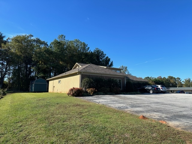 735 N Townville St, Seneca, SC for lease - Building Photo - Image 2 of 6