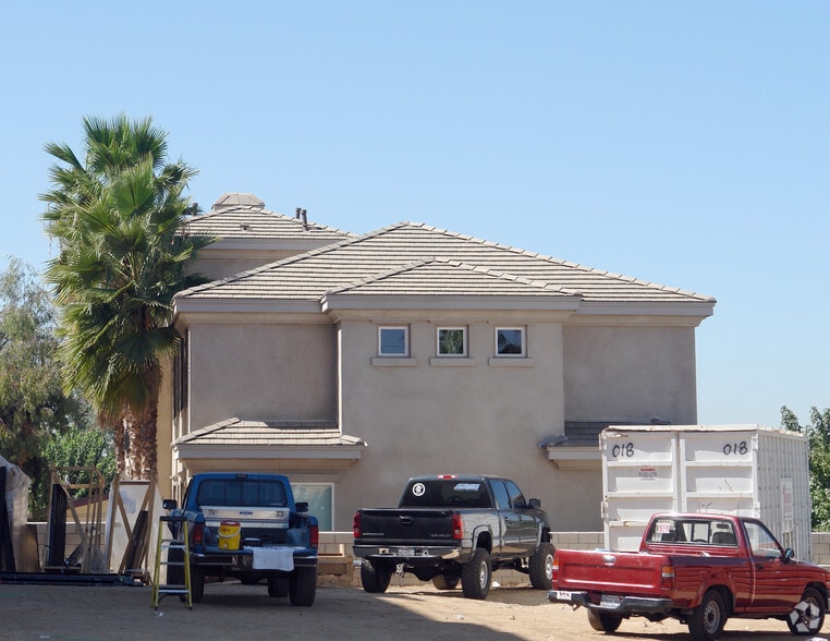 7119 Indiana Ave, Riverside, CA à louer - Photo du bâtiment - Image 3 de 4