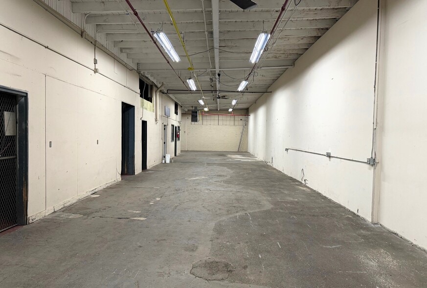 204 1st st, Stroudsburg, PA for lease - Building Photo - Image 2 of 7