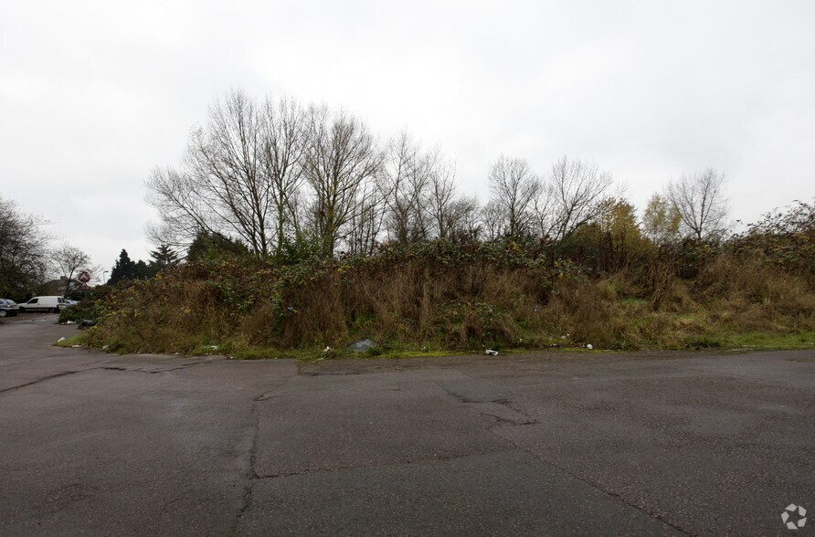 Evelyn Dr, Leicester à louer - Photo du bâtiment - Image 3 de 4