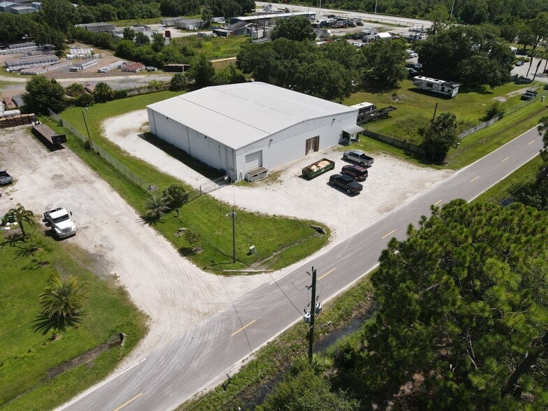 229 NW 34th St, Okeechobee, FL for lease - Building Photo - Image 2 of 10