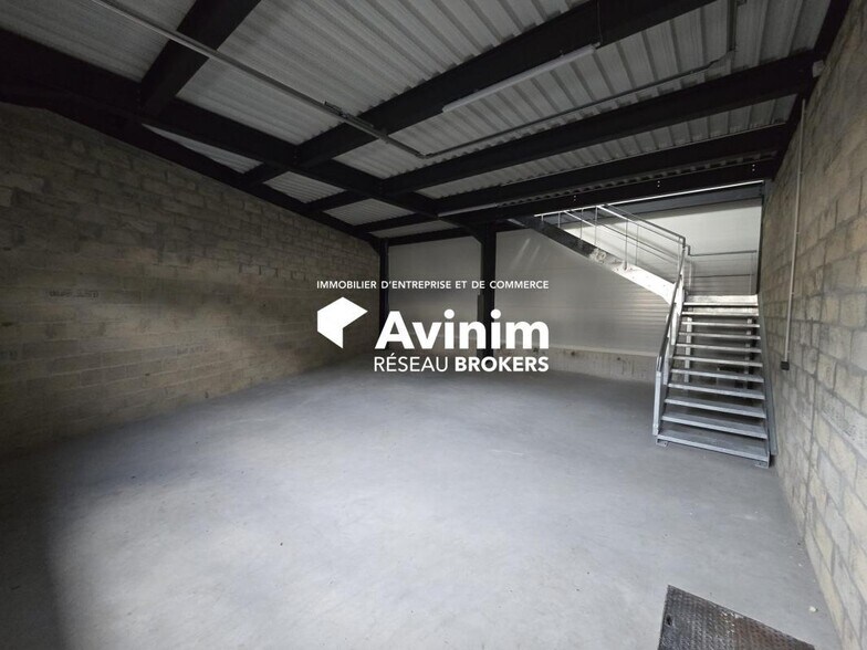 Industrial in Épinay-sur-Seine for lease - Interior Photo - Image 2 of 8