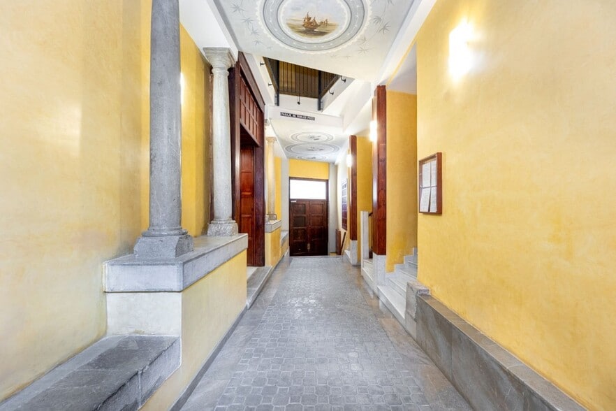 Retail in Granada, Granada for sale - Building Photo - Image 2 of 17