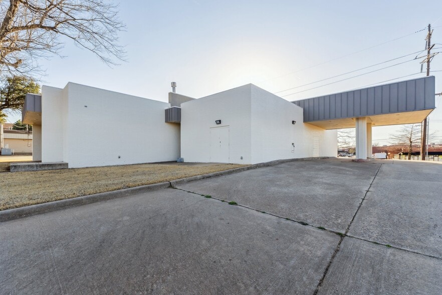 414 N Air Depot Blvd, Midwest City, OK for lease - Building Photo - Image 3 of 14