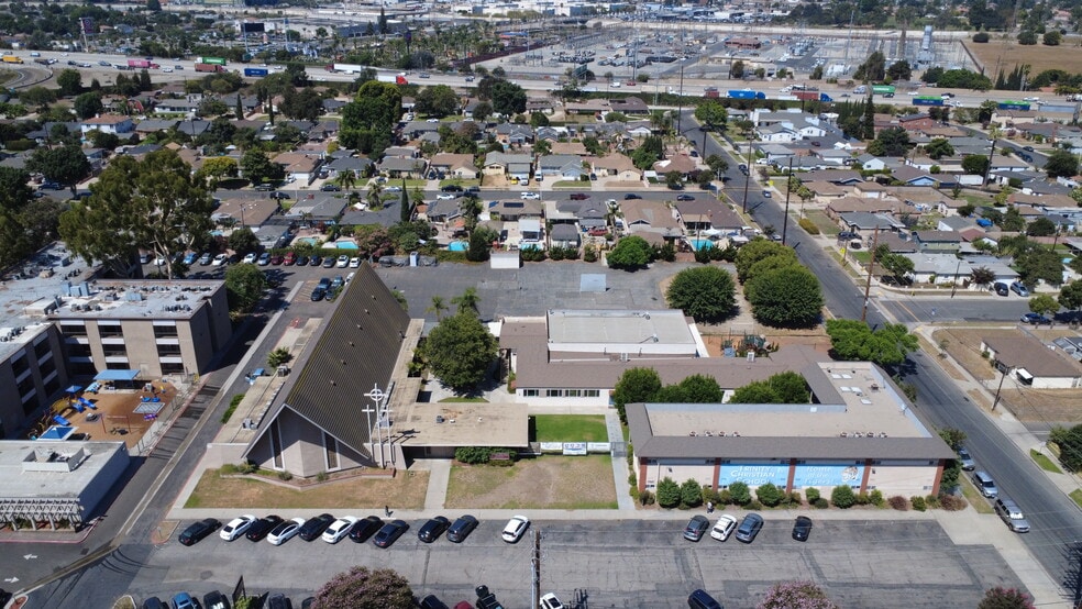 11507 Studebaker Rd, Norwalk, CA à louer - Photo du bâtiment - Image 2 de 8