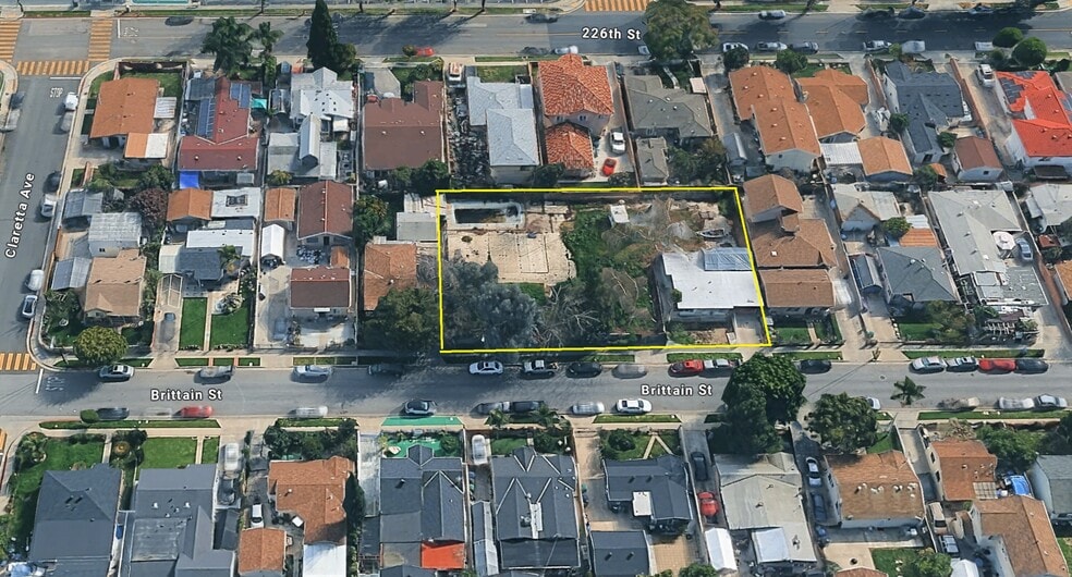 12342 Brittain St, Hawaiian Gardens, CA for sale - Building Photo - Image 2 of 2