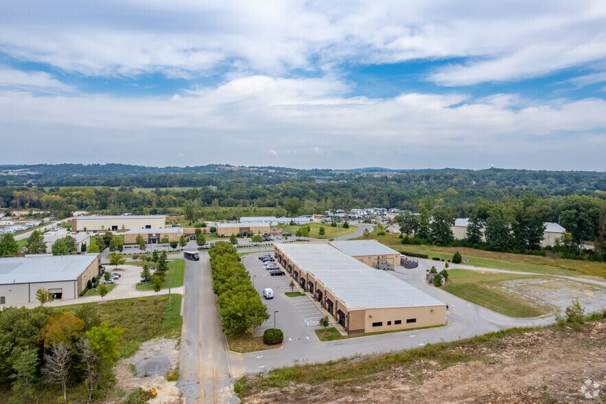 7227 Haley Industrial Dr, Nolensville, TN à louer - Aérien - Image 2 de 6
