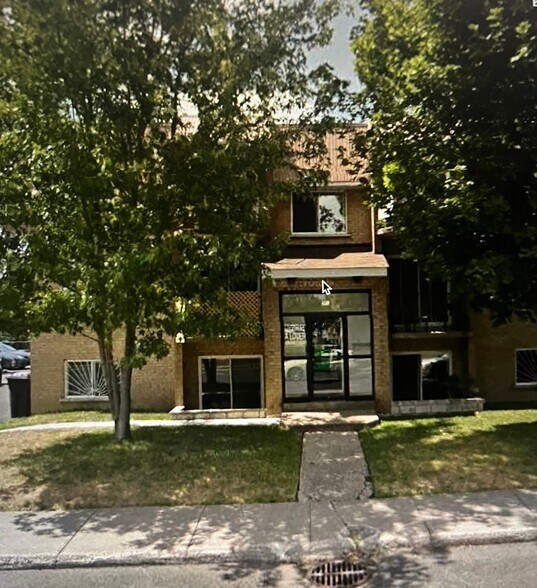 361 Boul Des Ormeaux, Longueuil, QC à vendre - Photo du bâtiment - Image 2 de 2