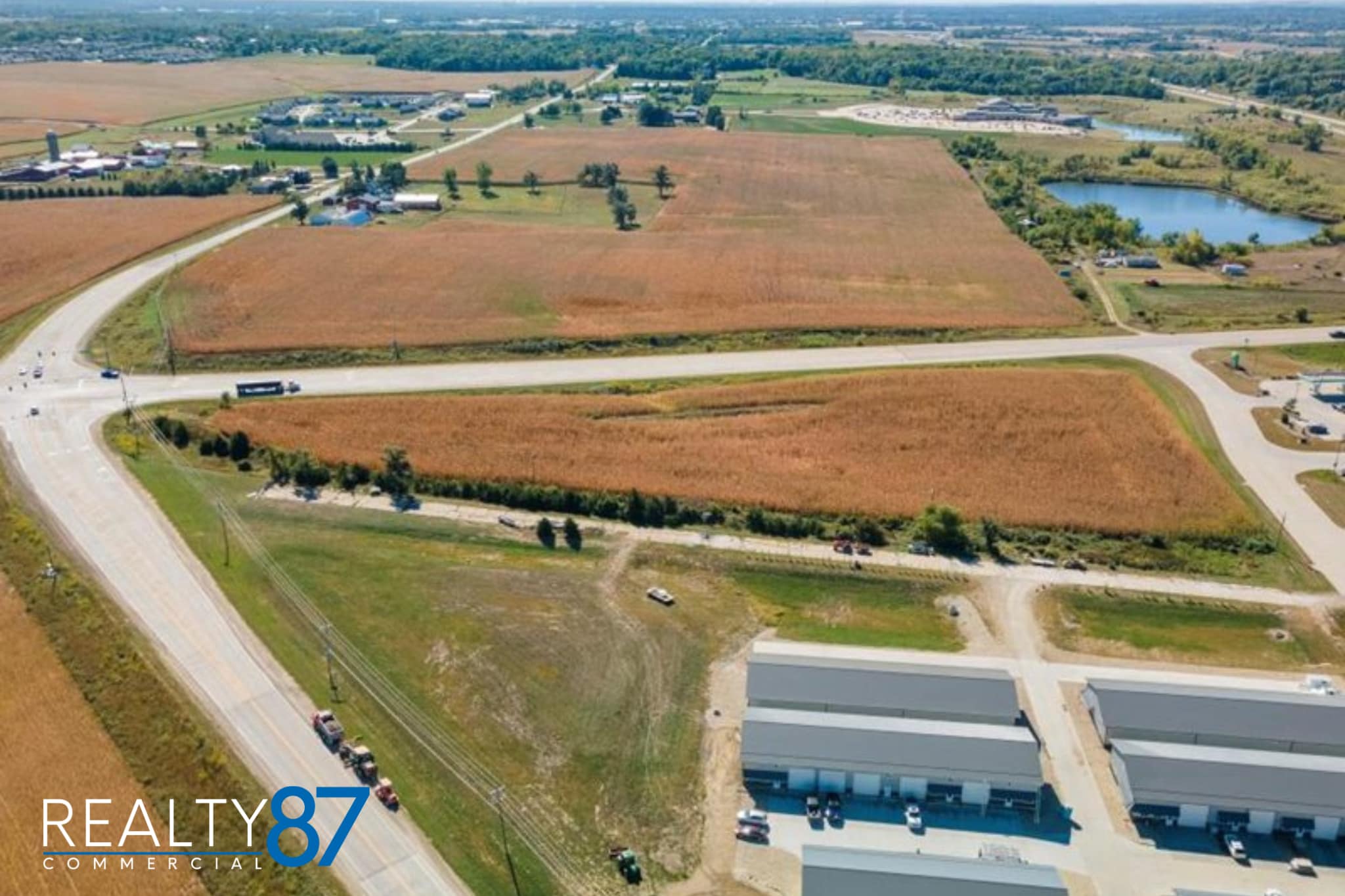 3230 N Center Point Rd, Marion, IA for sale Primary Photo- Image 1 of 9