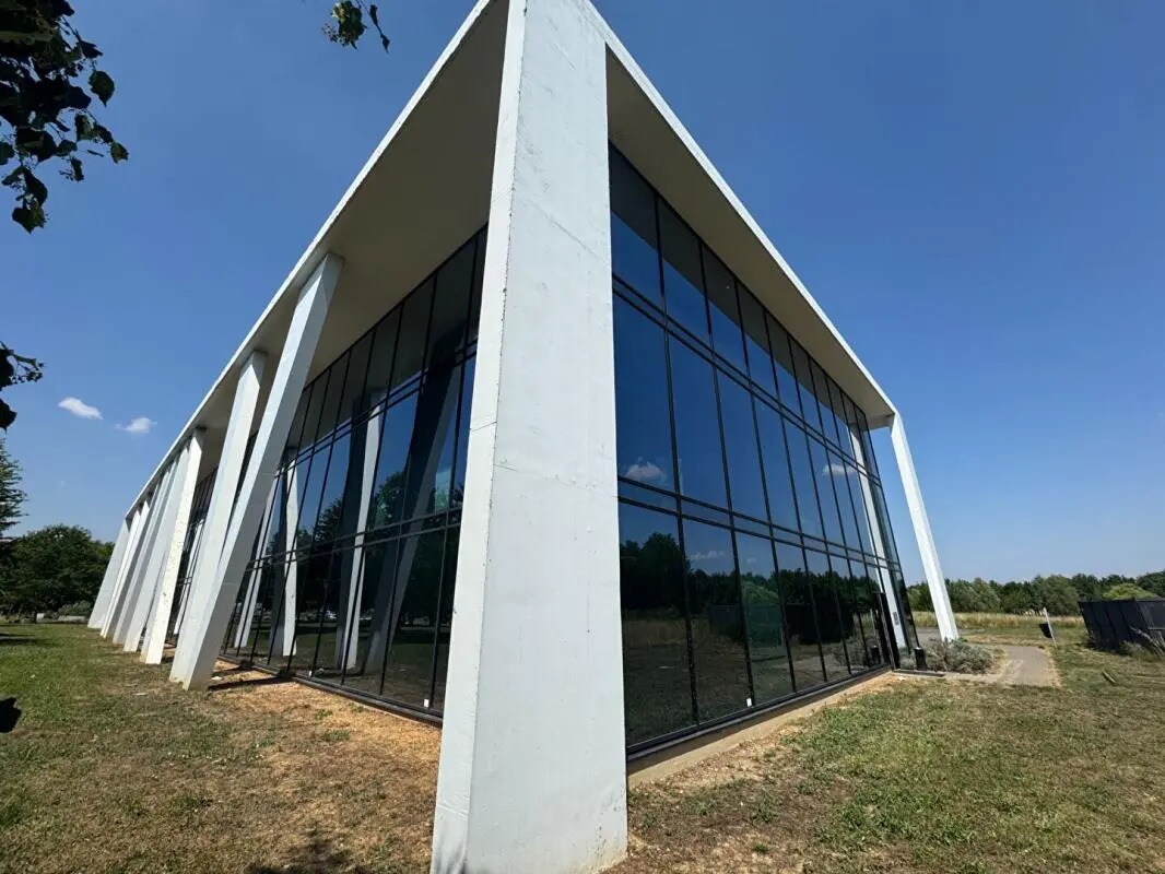 1 Rue Jean Louis Etienne, Norroy-le-Veneur à vendre Photo du bâtiment- Image 1 de 10