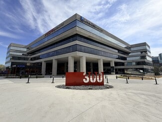 Plus de détails pour 300 E McBee Ave, Greenville, SC - Bureau à louer