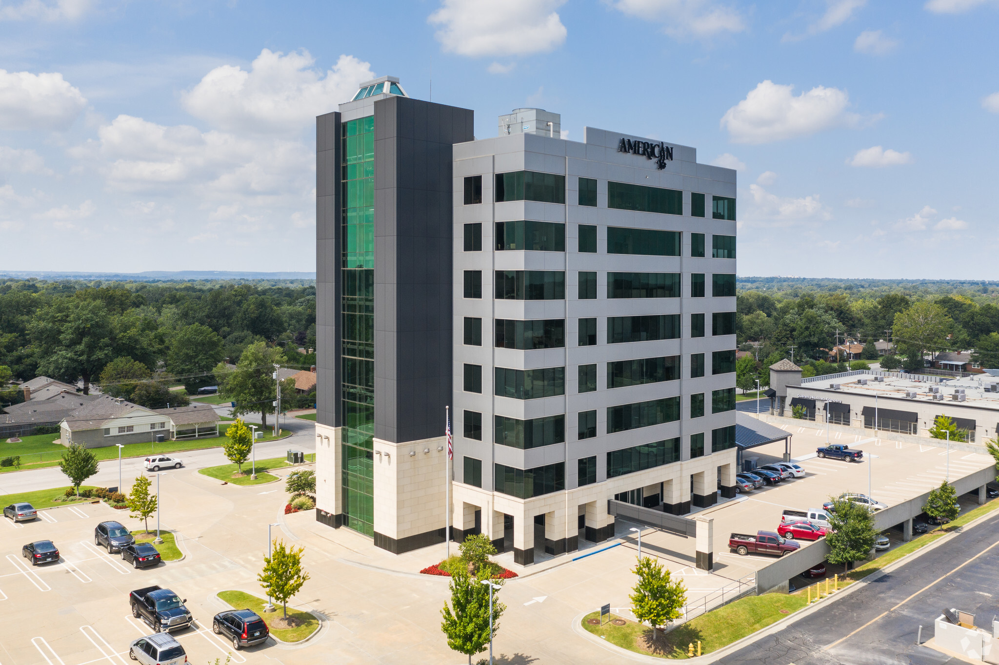 6060 S American Plaza St, Tulsa, OK for sale Building Photo- Image 1 of 1