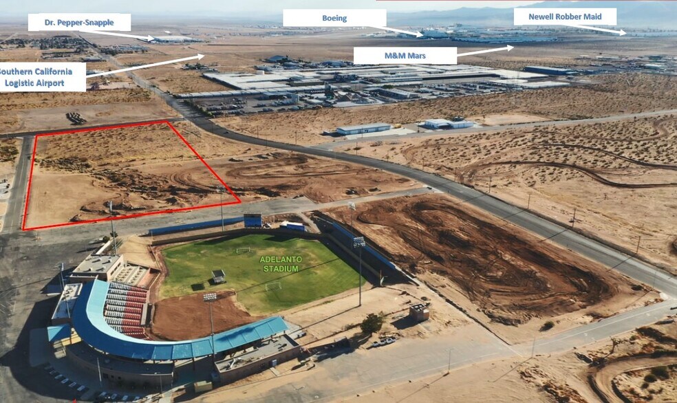 Sportsman Center, Adelanto, CA à vendre - Photo du bâtiment - Image 2 de 3