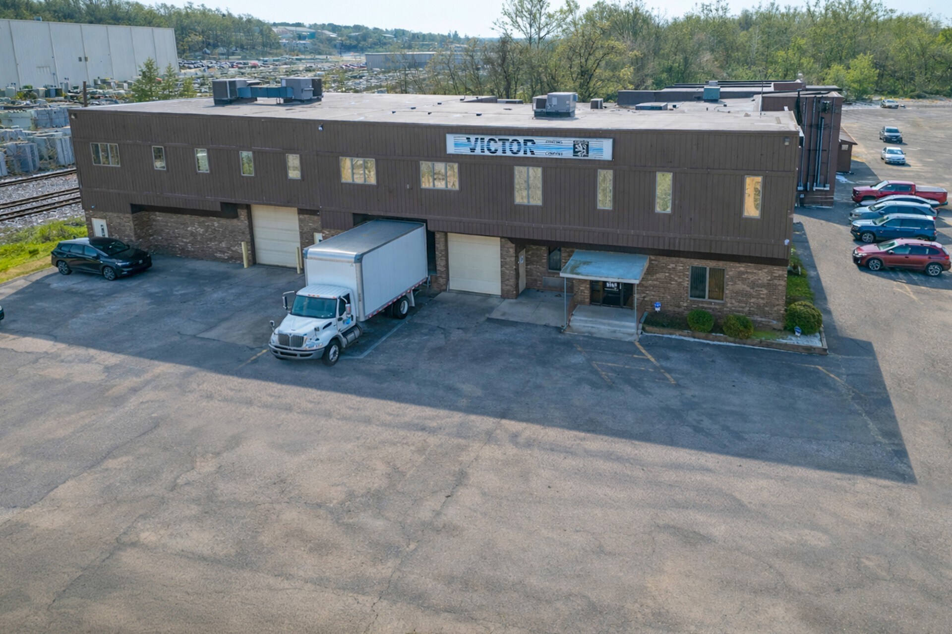 1 Victor Way, Sharon, PA à vendre Photo du bâtiment- Image 1 de 40
