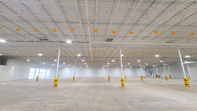 1475 Upper Valley Pike, Springfield, OH à louer Photo intérieure- Image 2 de 3