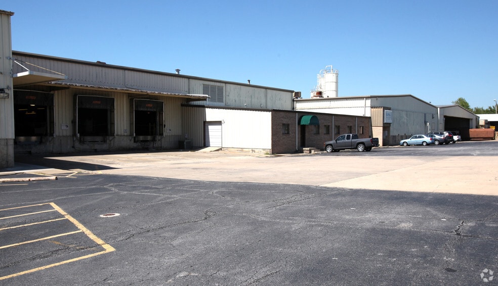 3333 S Zero St, Fort Smith, AR for sale - Building Photo - Image 2 of 39
