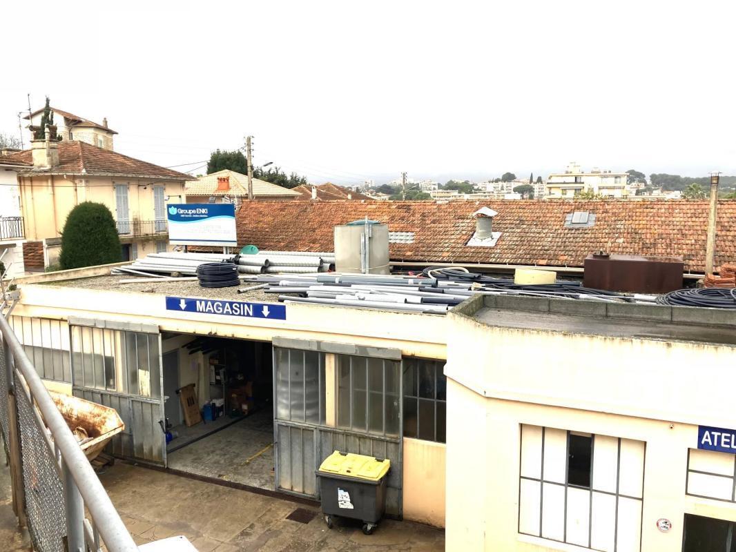 Industrial in Cannes for sale Building Photo- Image 1 of 11