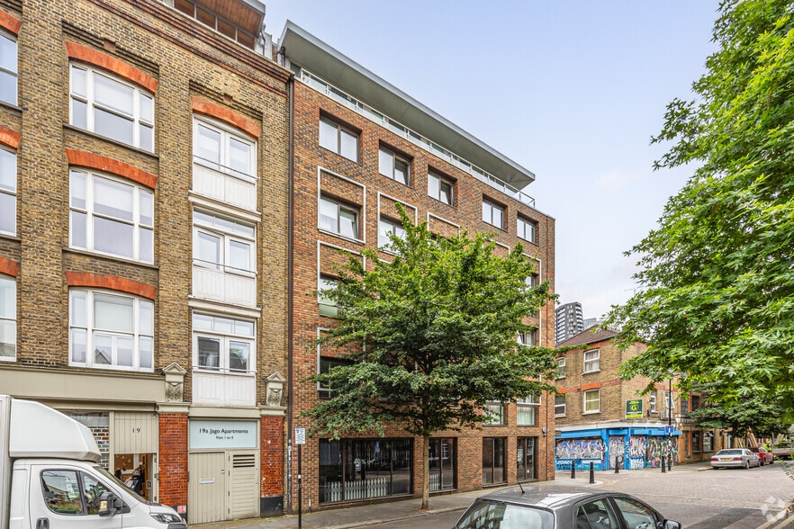 16 Chance St, London for lease - Building Photo - Image 3 of 8