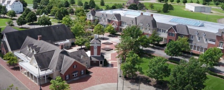 5825 Raiders Rd, Frazeysburg, OH à vendre - Photo du bâtiment - Image 1 de 6