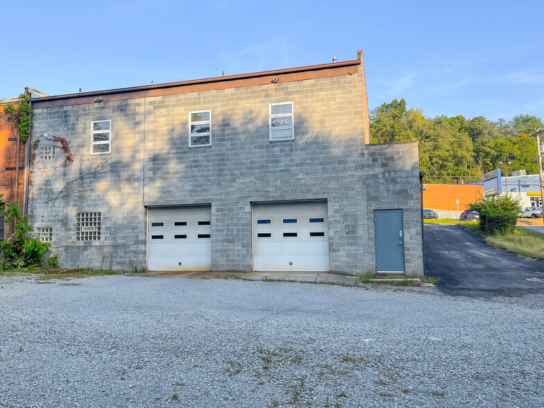 500 Rodi Rd, Pittsburgh, PA for lease - Building Photo - Image 2 of 15