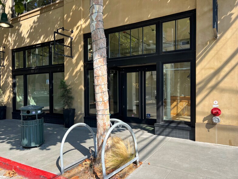 2025-2039 4th St, Berkeley, CA à louer - Photo du bâtiment - Image 3 de 3