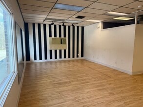 377 Gambrills Rd, Gambrills, MD for lease Interior Photo- Image 1 of 10