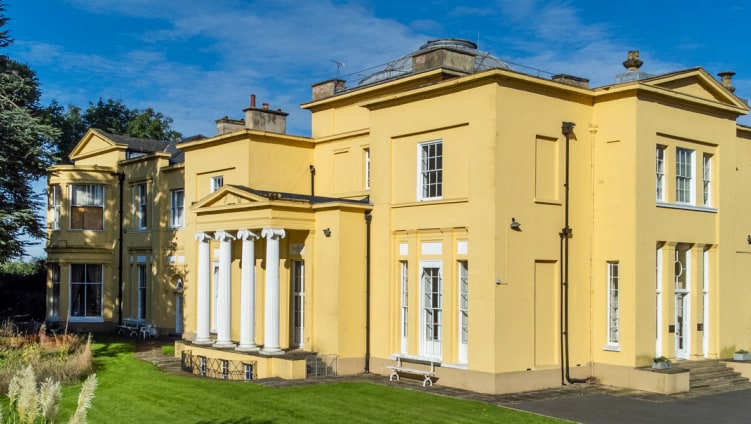 Main St, Newark for sale - Primary Photo - Image 1 of 23