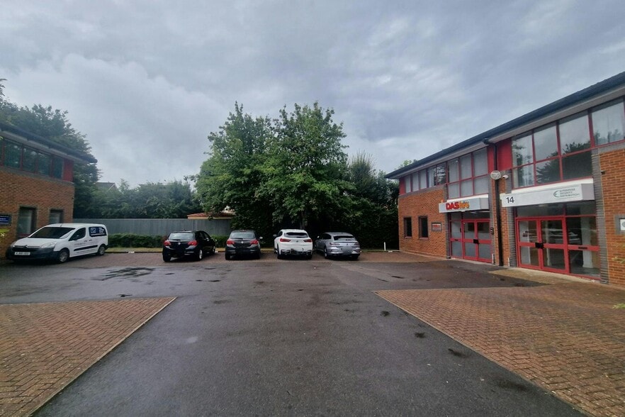 13 Campbell Ct, Bramley for sale - Building Photo - Image 3 of 3