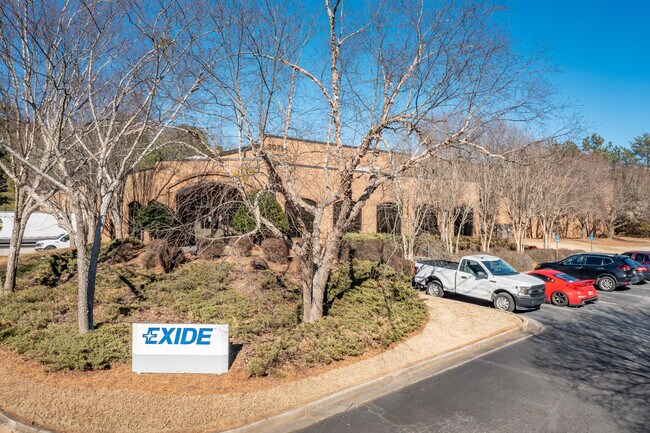 Plus de détails pour 3075 N Lanier Pky, Decatur, GA - Industriel à louer
