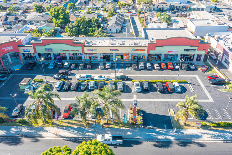 1301 E Rosecrans Ave, Compton, CA for lease - Building Photo - Image 3 of 7