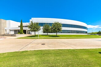 601 S Sanden Blvd, Wylie, TX à louer Photo intérieure- Image 2 de 31