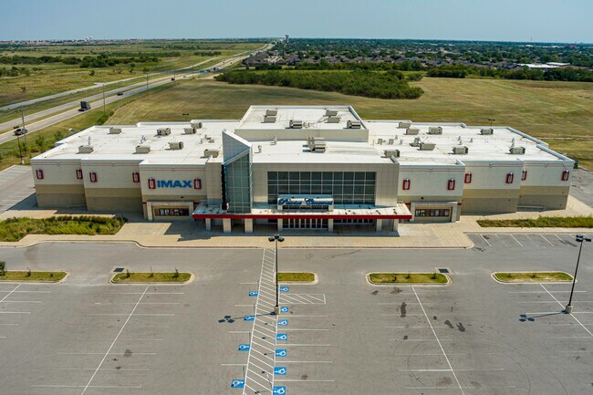 Plus de détails pour 2803 NW 67th St, Lawton, OK - Commerce de détail à vendre