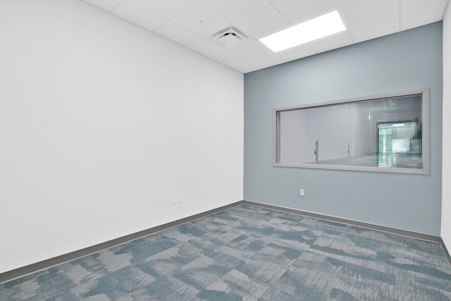 157 Belgium Way, Summerville, SC à louer - Photo du bâtiment - Image 3 de 20