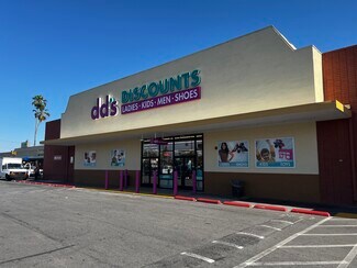 Plus de détails pour 20900-20934 Roscoe Blvd, Canoga Park, CA - Commerce de détail à louer